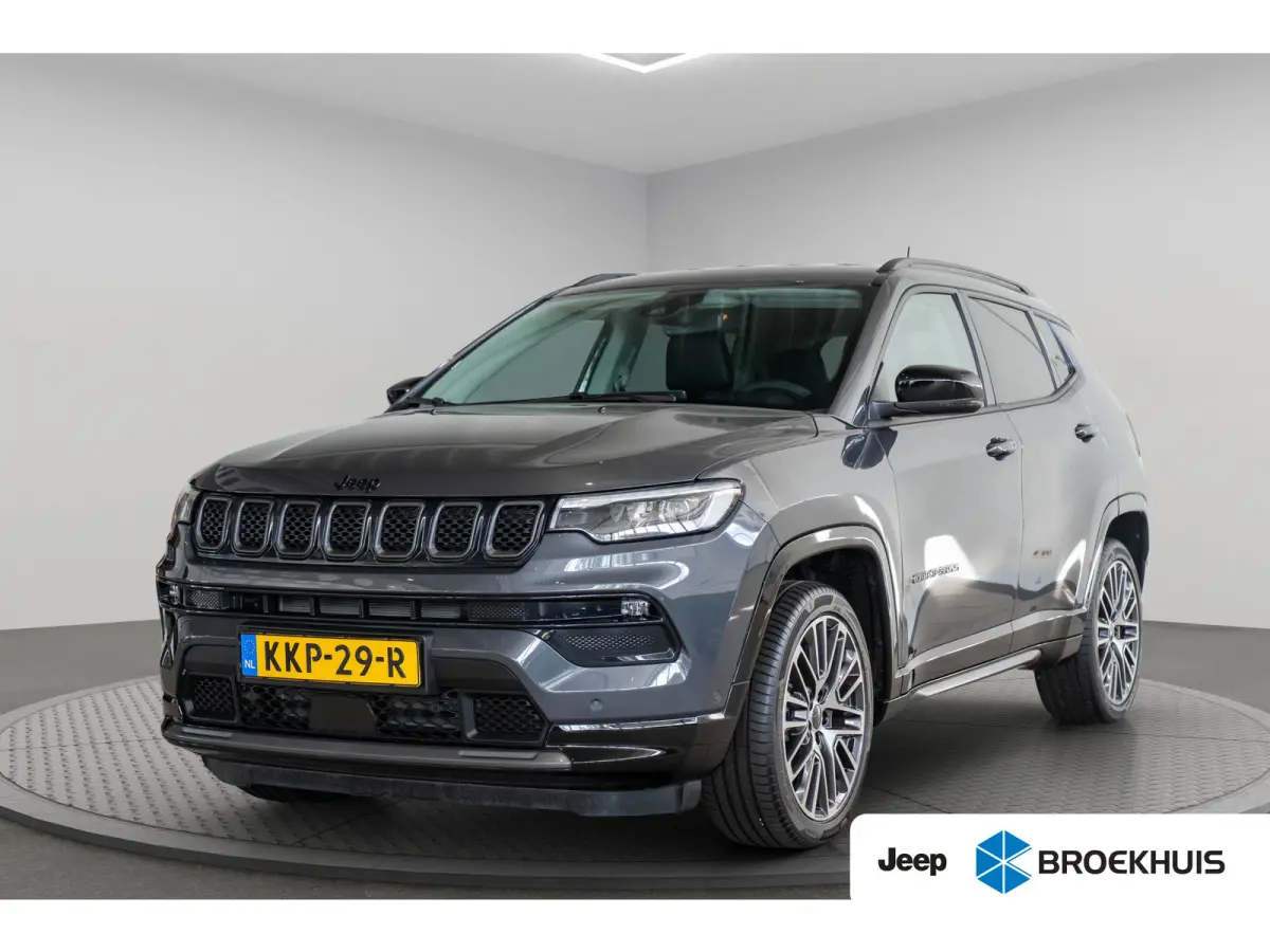 1.5T e-Hybrid S | Lederen bekleding | Camera | Apple Carplay & Android Auto | Climate Controle | Elektrisch verstelbare bestuurderstoel | Stoelverwarming |