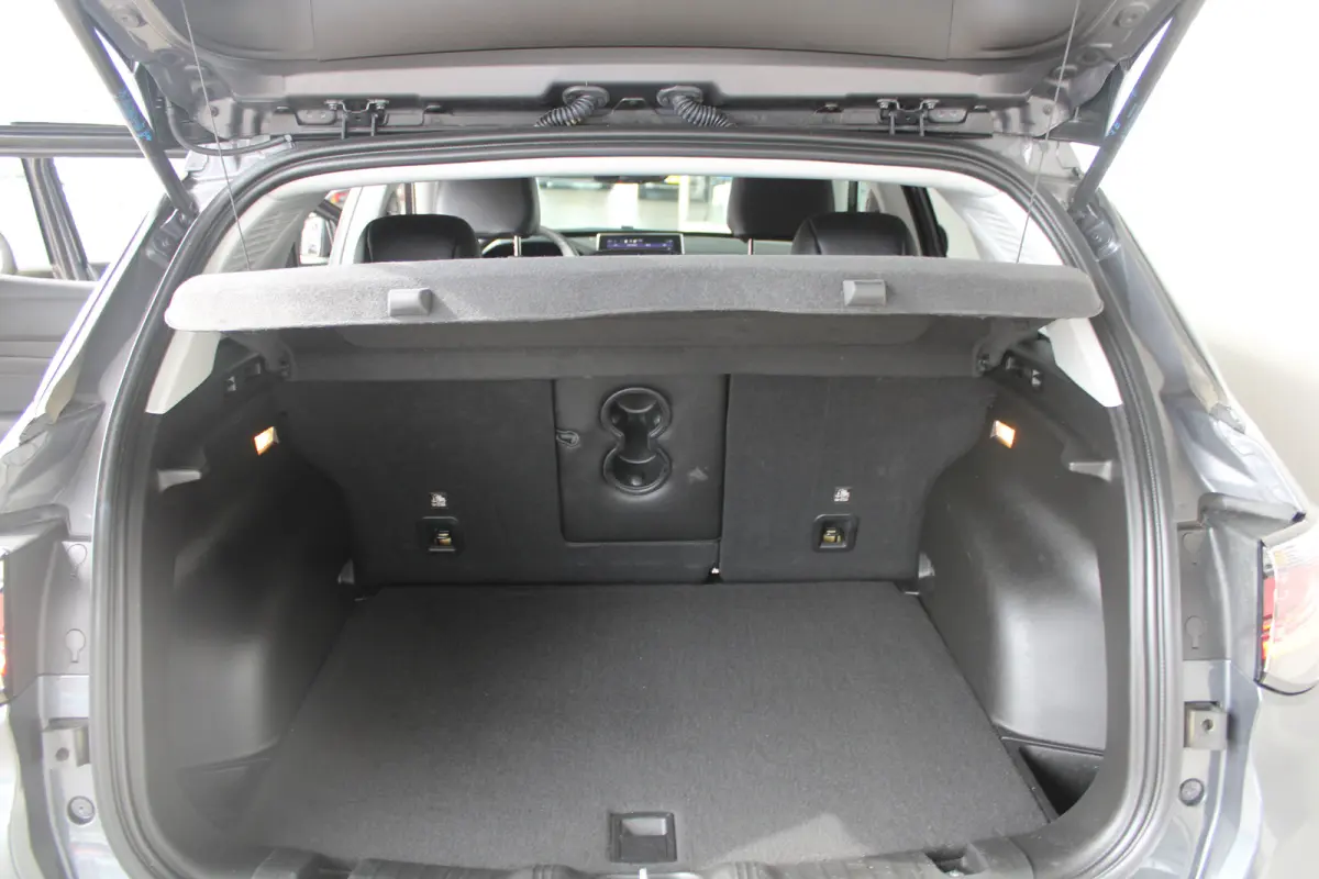 1.5T e-Hybrid S | Lederen bekleding | Camera | Apple Carplay & Android Auto | Climate Controle | Elektrisch verstelbare bestuurderstoel | Stoelverwarming |
