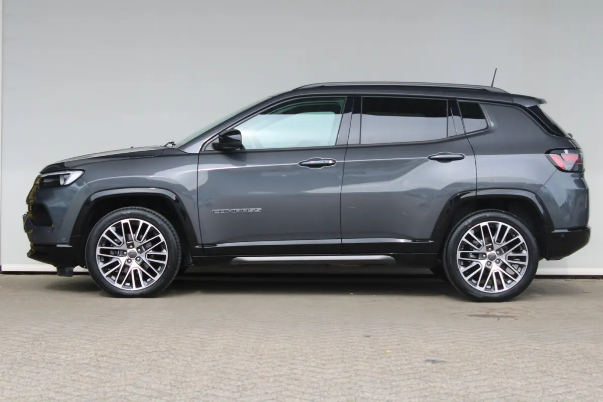 1.5T e-Hybrid S | Lederen bekleding | Camera | Apple Carplay & Android Auto | Climate Controle | Elektrisch verstelbare bestuurderstoel | Stoelverwarming |