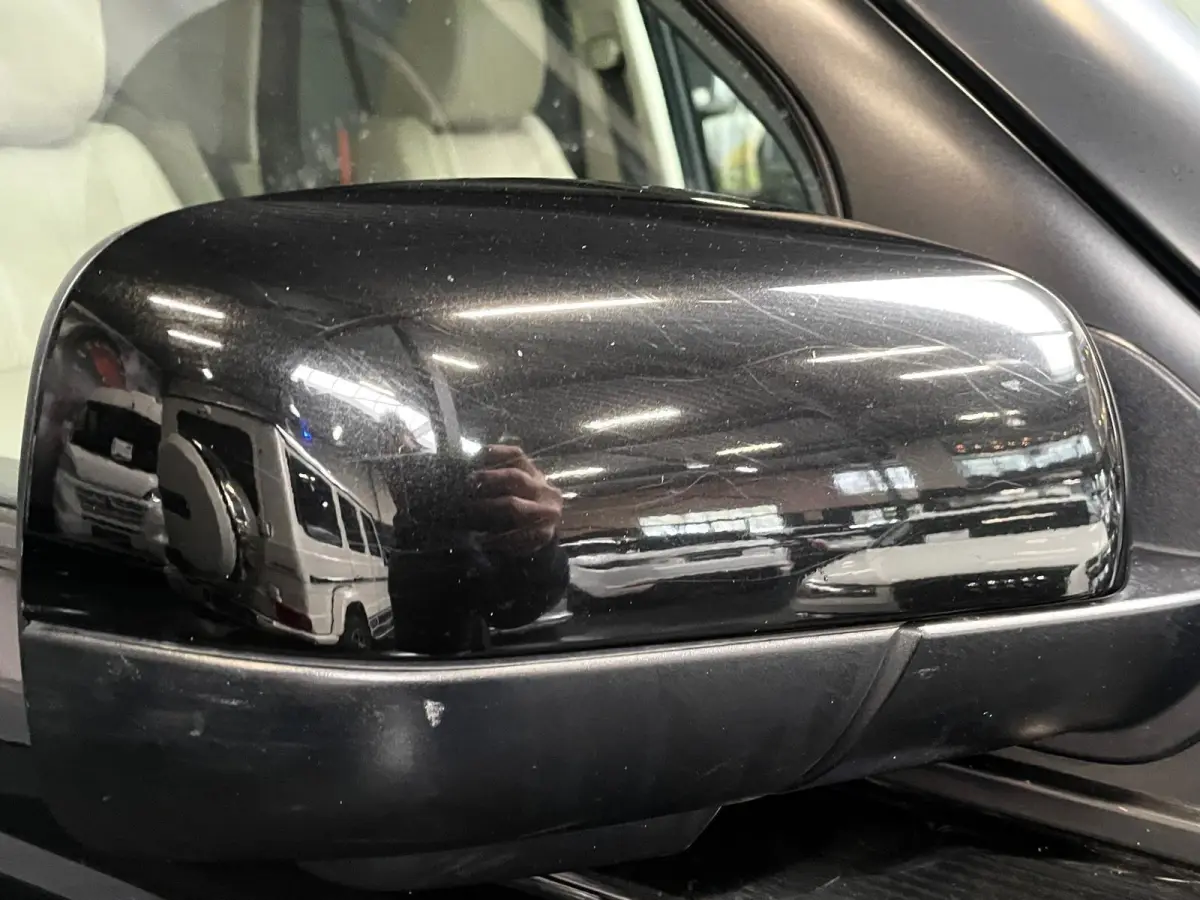 5.0 V8 Supercharged HSE Lux Black GLASDAK