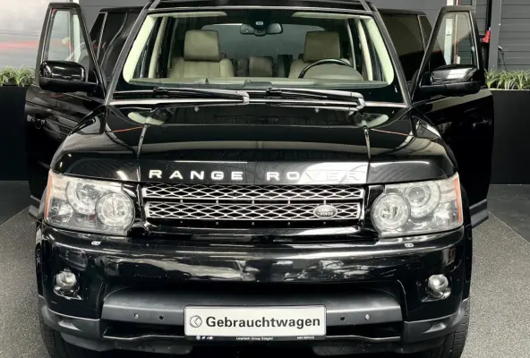 5.0 V8 Supercharged HSE Lux Black GLASDAK