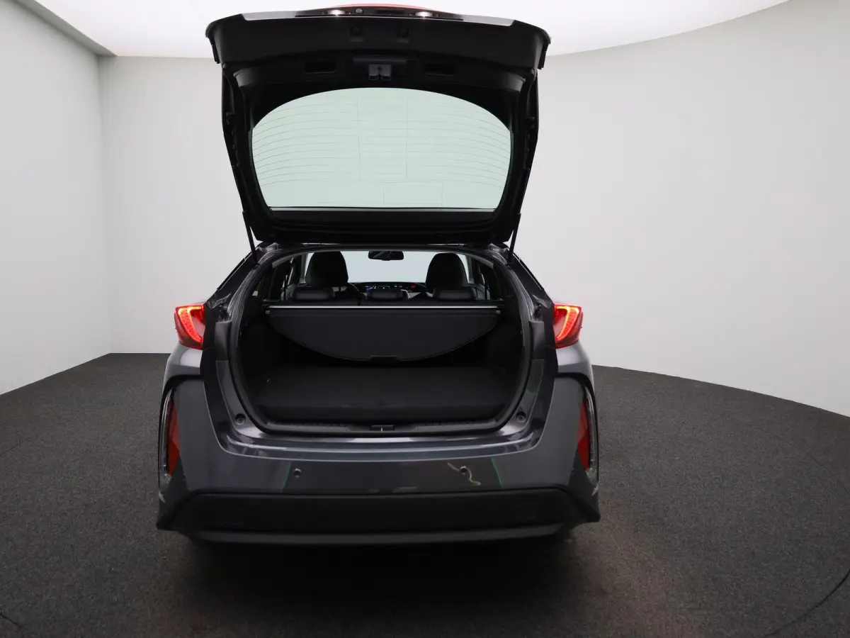 1.8 Executive | HEADUP DISPLAY | STOELVERWARMING | NAVIGATIE | KEYLESS | ELEK.STOEL | CAMERA | JBL GELUIDSSYSTEEM |