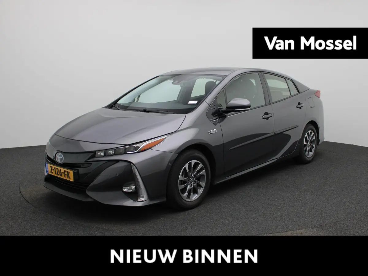 1.8 Executive | HEADUP DISPLAY | STOELVERWARMING | NAVIGATIE | KEYLESS | ELEK.STOEL | CAMERA | JBL GELUIDSSYSTEEM |