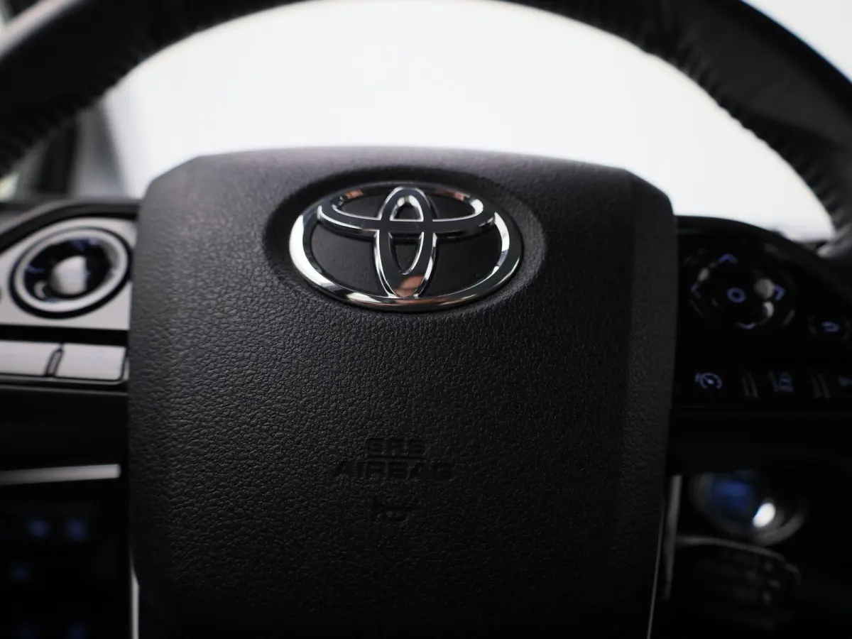 1.8 Executive | HEADUP DISPLAY | STOELVERWARMING | NAVIGATIE | KEYLESS | ELEK.STOEL | CAMERA | JBL GELUIDSSYSTEEM |