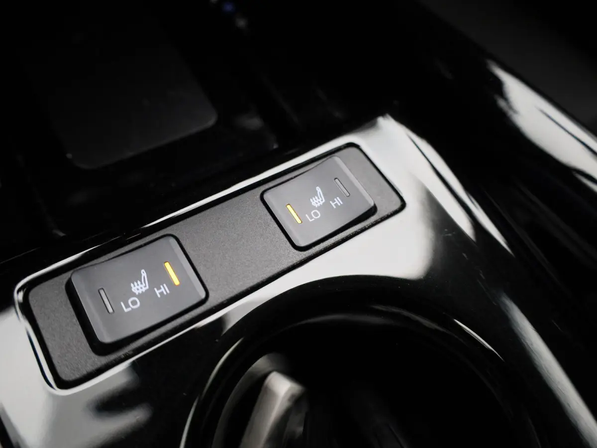 1.8 Executive | HEADUP DISPLAY | STOELVERWARMING | NAVIGATIE | KEYLESS | ELEK.STOEL | CAMERA | JBL GELUIDSSYSTEEM |