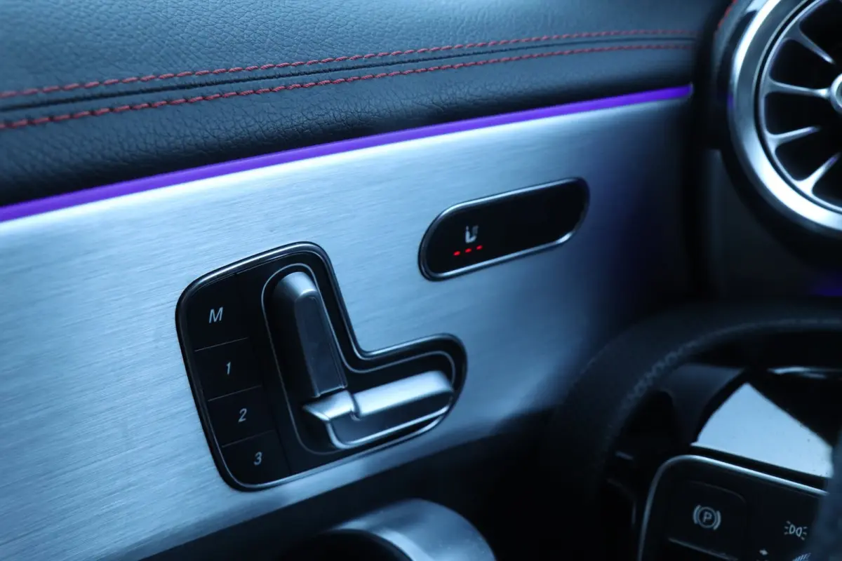 200 AMG |PANO|SFEERVERLICHTING|MEMORY|CAMERA|SFEER!