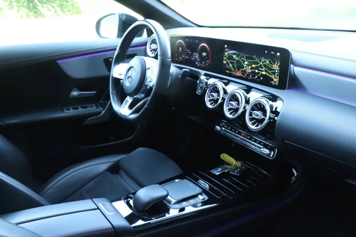 200 AMG |PANO|SFEERVERLICHTING|MEMORY|CAMERA|SFEER!