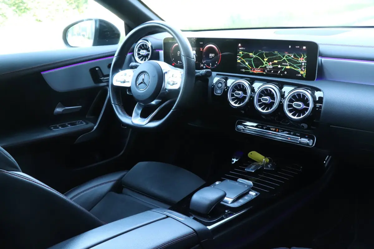 200 AMG |PANO|SFEERVERLICHTING|MEMORY|CAMERA|SFEER!
