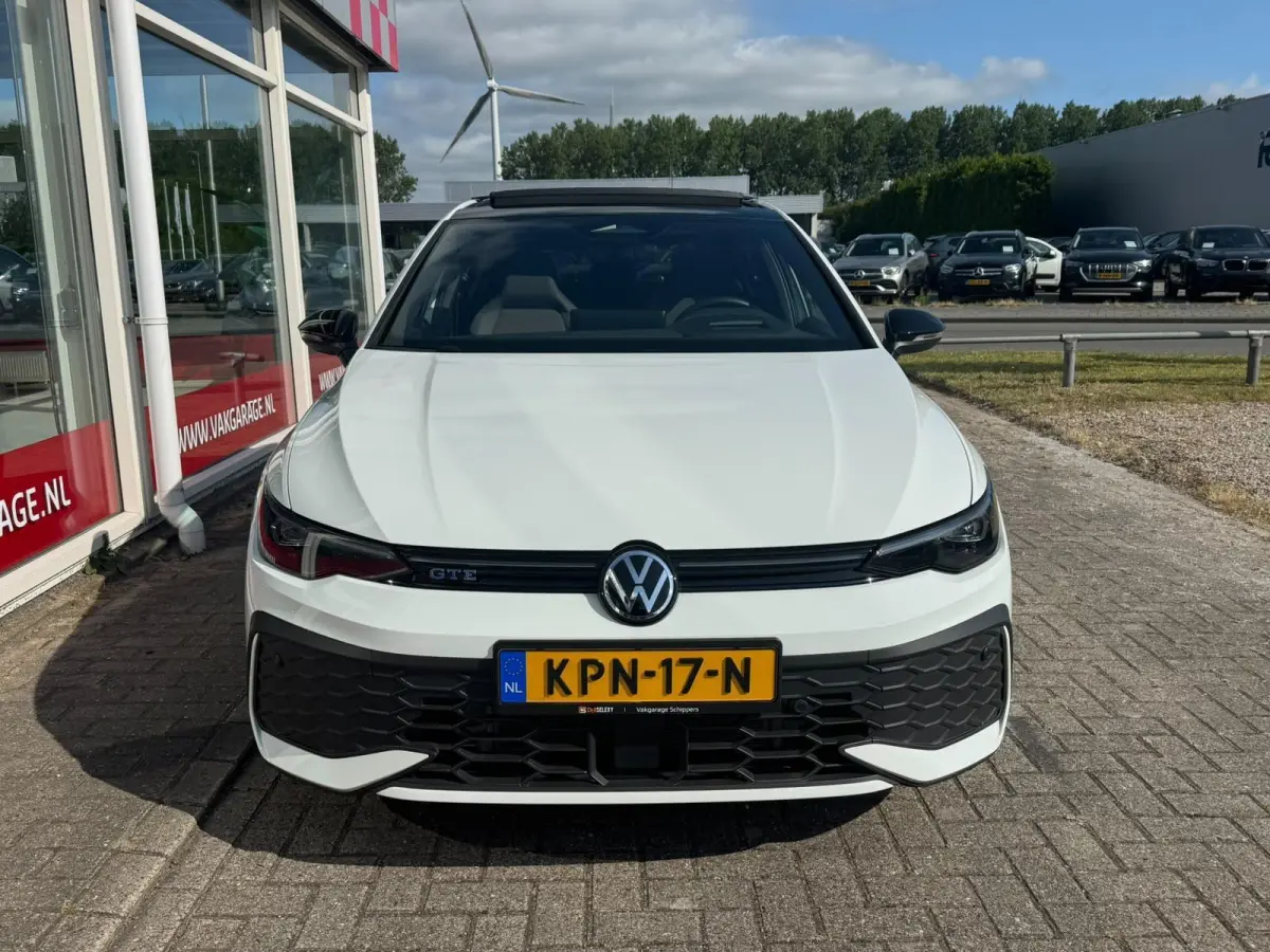 1.5 eHybrid GTE Black Style 277pk