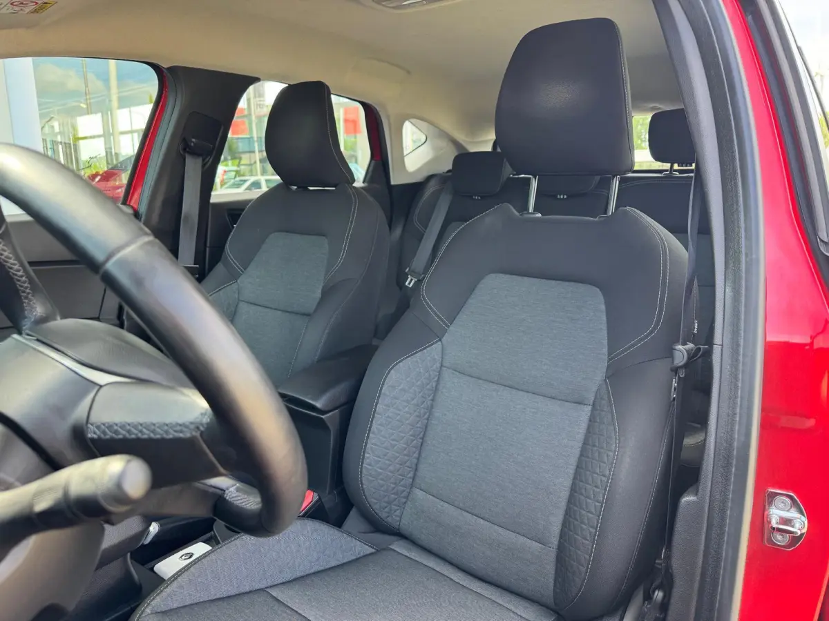 1.6 E-Tech Hybrid 145 Intens