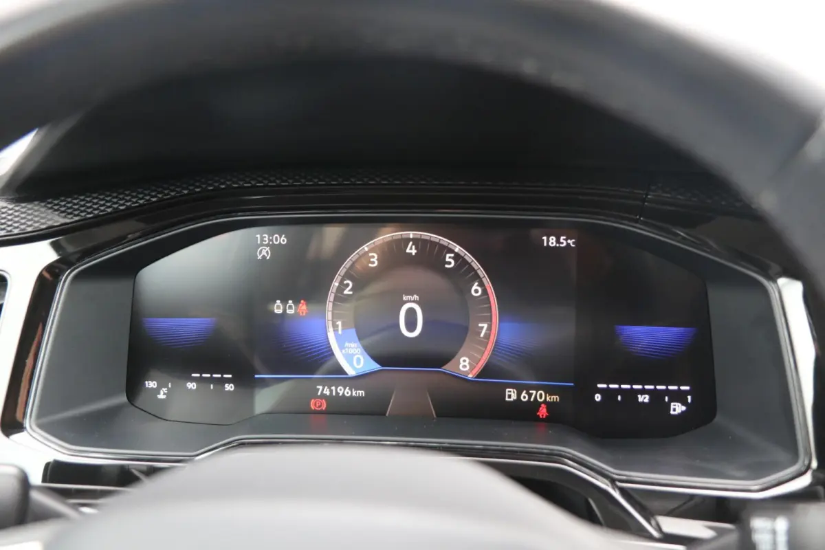 1.0 TSI 95pk Life | Achteruitrijcamera | App Connect | Airco