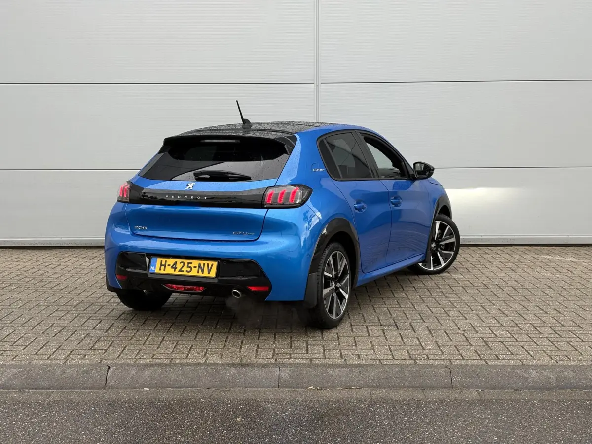 1.2 PureTech GT-Line | Panoramadak | Adaptieve Cruise Control | Camera | Apple Carplay/Android Auto