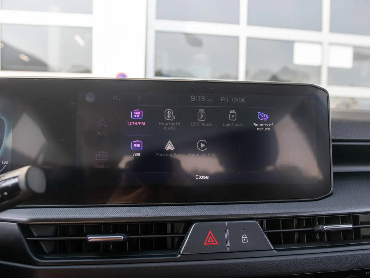 1.0 T-GDi MHEV DynamicLine | Navi. | Clima. | Parkeersensoren | Stoel&Stuur Verwarming | Dakrails