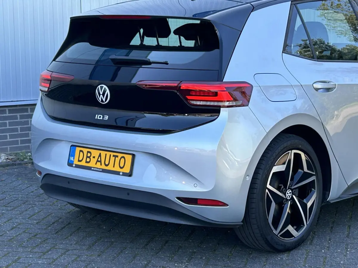 Pro S 77 kWh SOH 92% PDC V+A I NAVI + CAMERA I STOEL + STUUR VERW. I 19" LMV