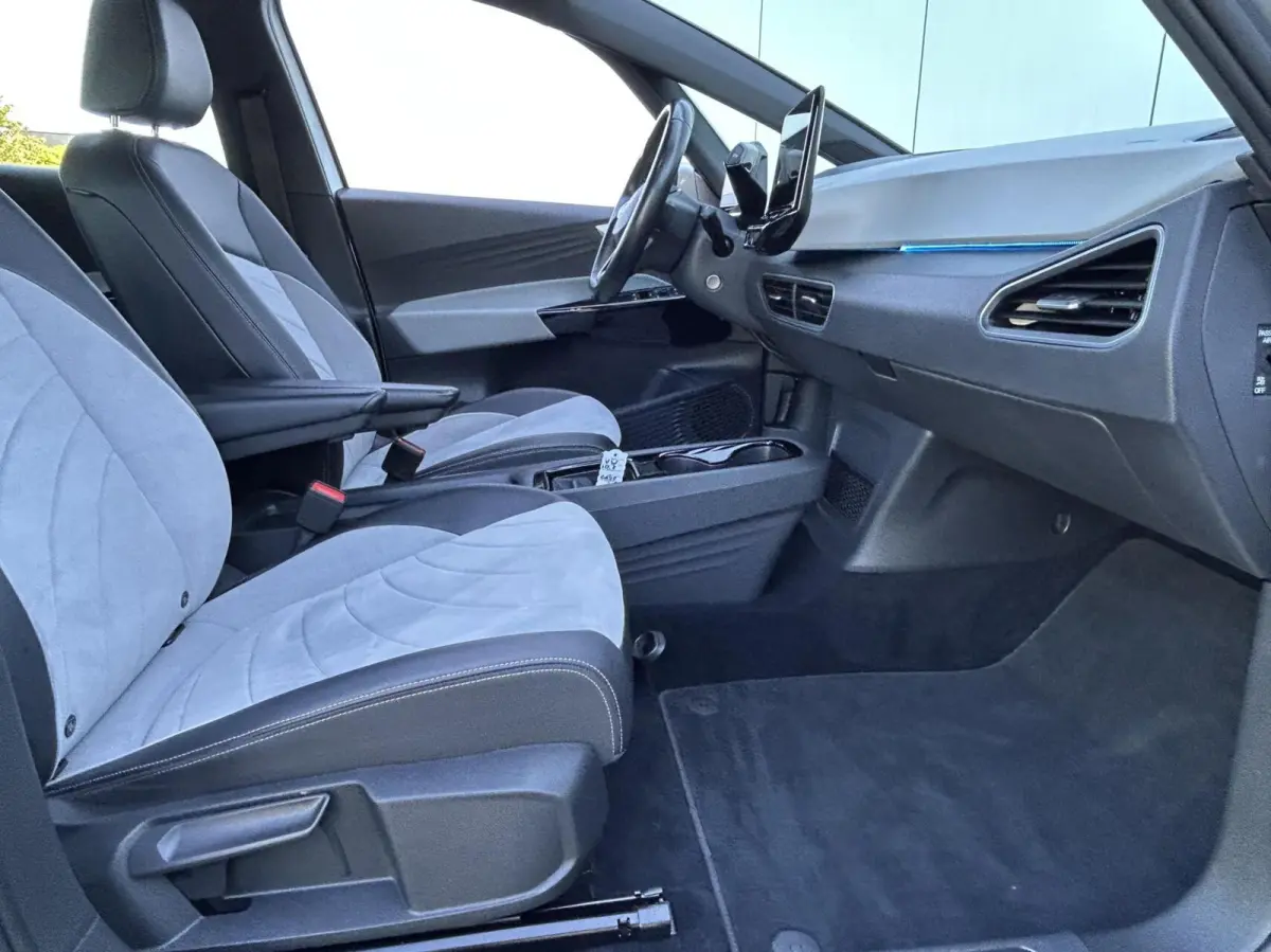 Pro S 77 kWh SOH 92% PDC V+A I NAVI + CAMERA I STOEL + STUUR VERW. I 19" LMV
