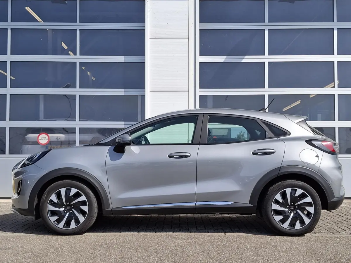 1.0 EcoBoost Titanium | Winter Pakket | Achteruitcamera | Apple Carplay & Android Auto | Navigatie | Cruise Control |