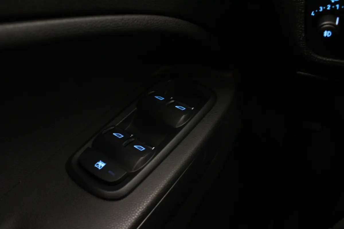 1.0 EcoBoost Titanium
