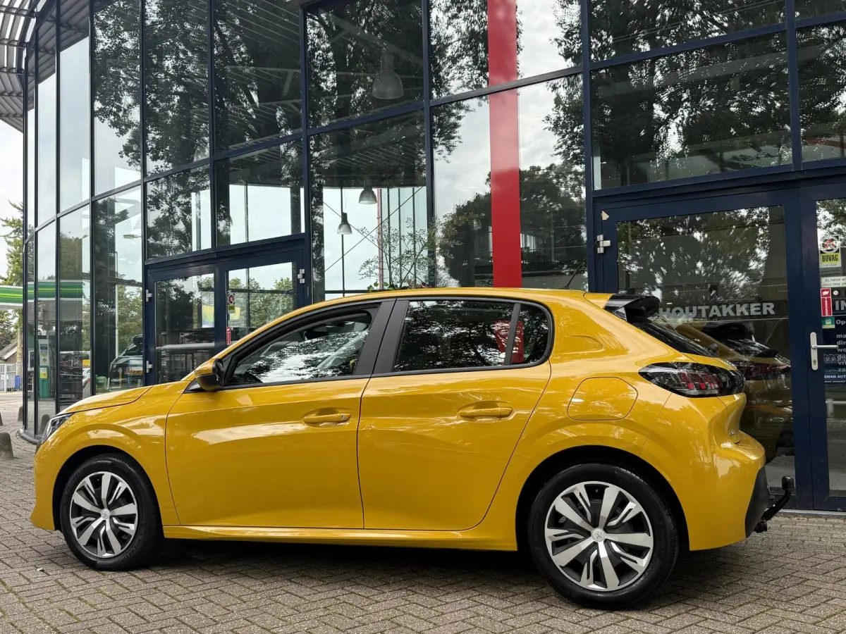 1.2 PureTech | Navigatie via Apple Carplay | Airco | Cruise Control | Electr. ramen voor