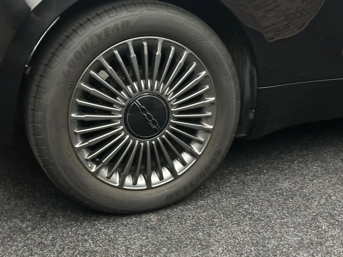 Icon 42 kWh Cabrio| elektrisch