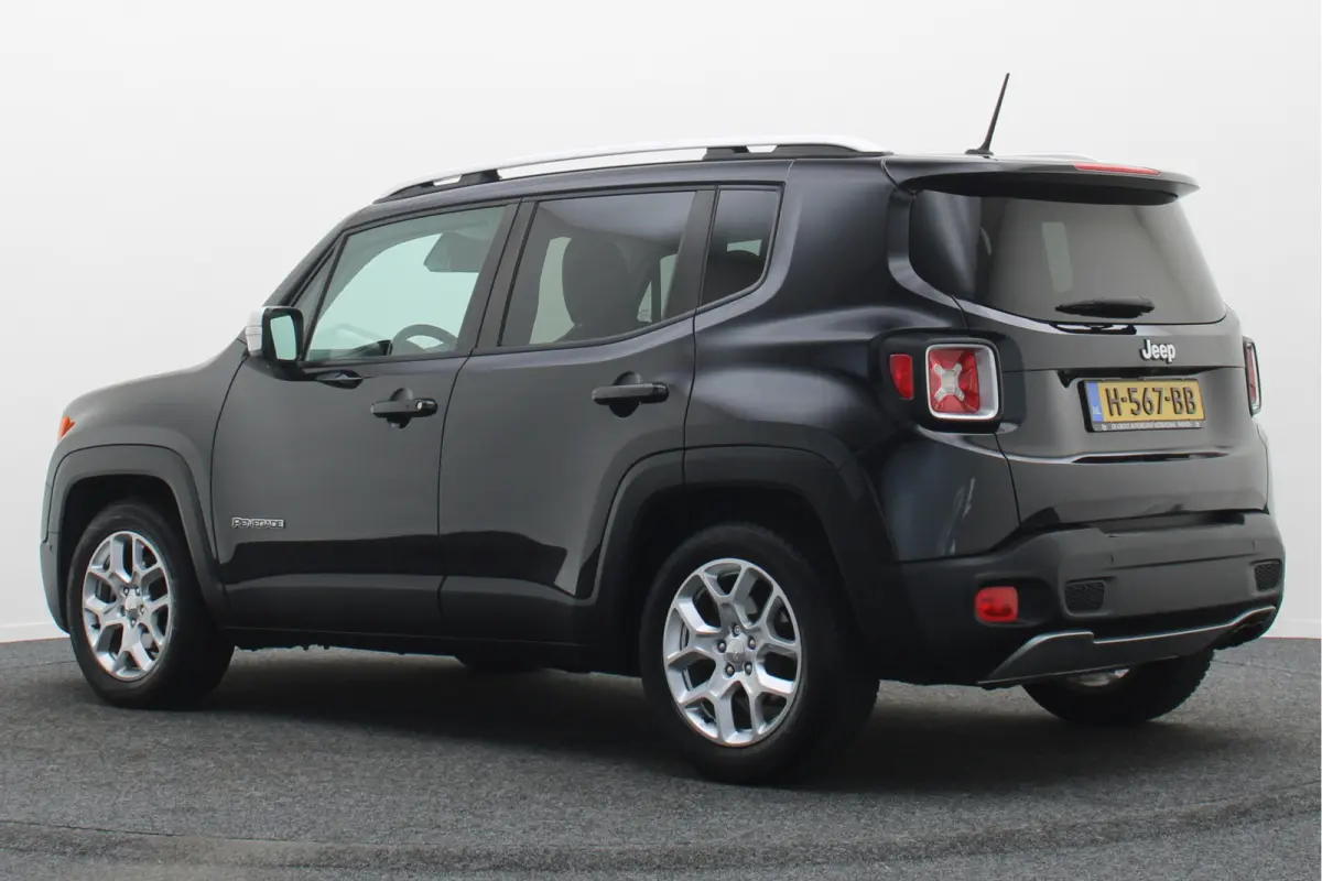 1.4 MultiAir Limited Leer, Cruise, Climate, Camera, Navigatie, Bluetooth, PDC, 17''