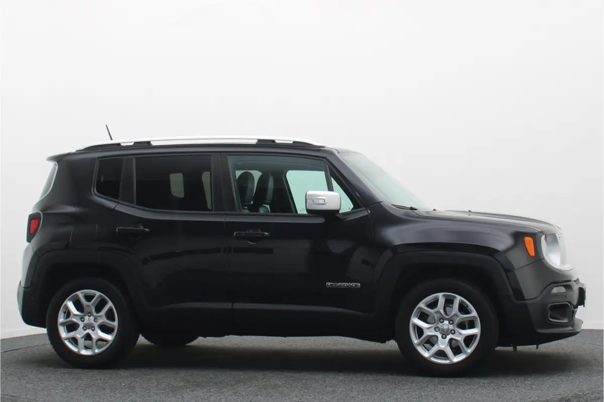 1.4 MultiAir Limited Leer, Cruise, Climate, Camera, Navigatie, Bluetooth, PDC, 17''
