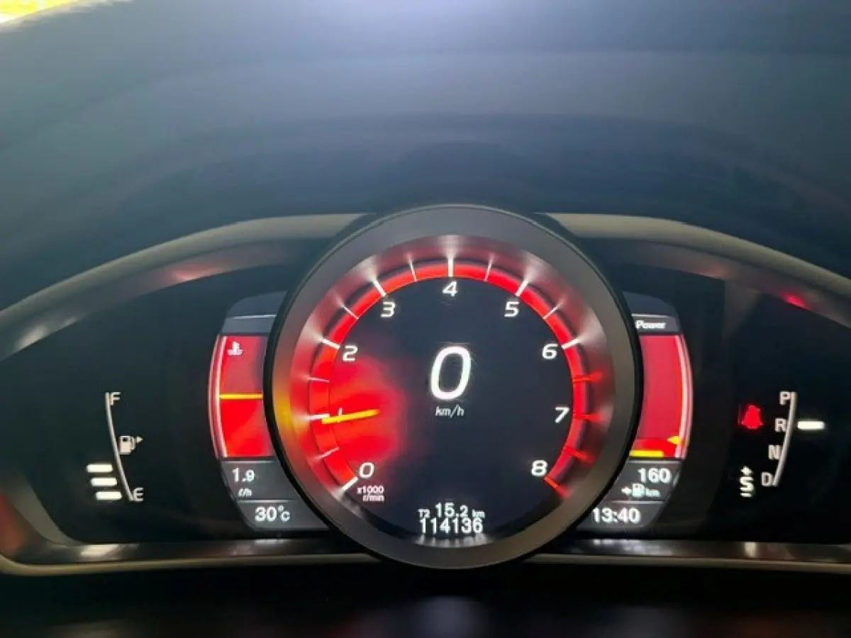 1.5 T2 R-Design Leer Clima Cruise Trekhaak LED