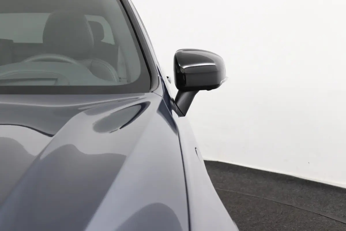 T8 AWD Ultra Black Edition Exec | Achterbank verwarmd | Achteruitrijcamera | Alarmsysteem