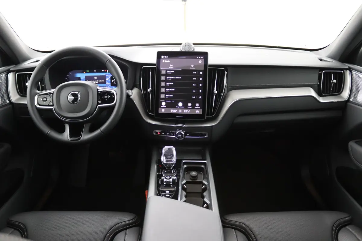 T8 AWD Ultra Black Edition Exec | Achterbank verwarmd | Achteruitrijcamera | Alarmsysteem