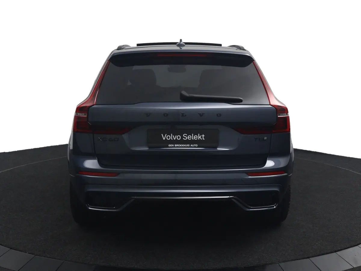 T8 AWD Ultra Black Edition Exec | Achterbank verwarmd | Achteruitrijcamera | Alarmsysteem