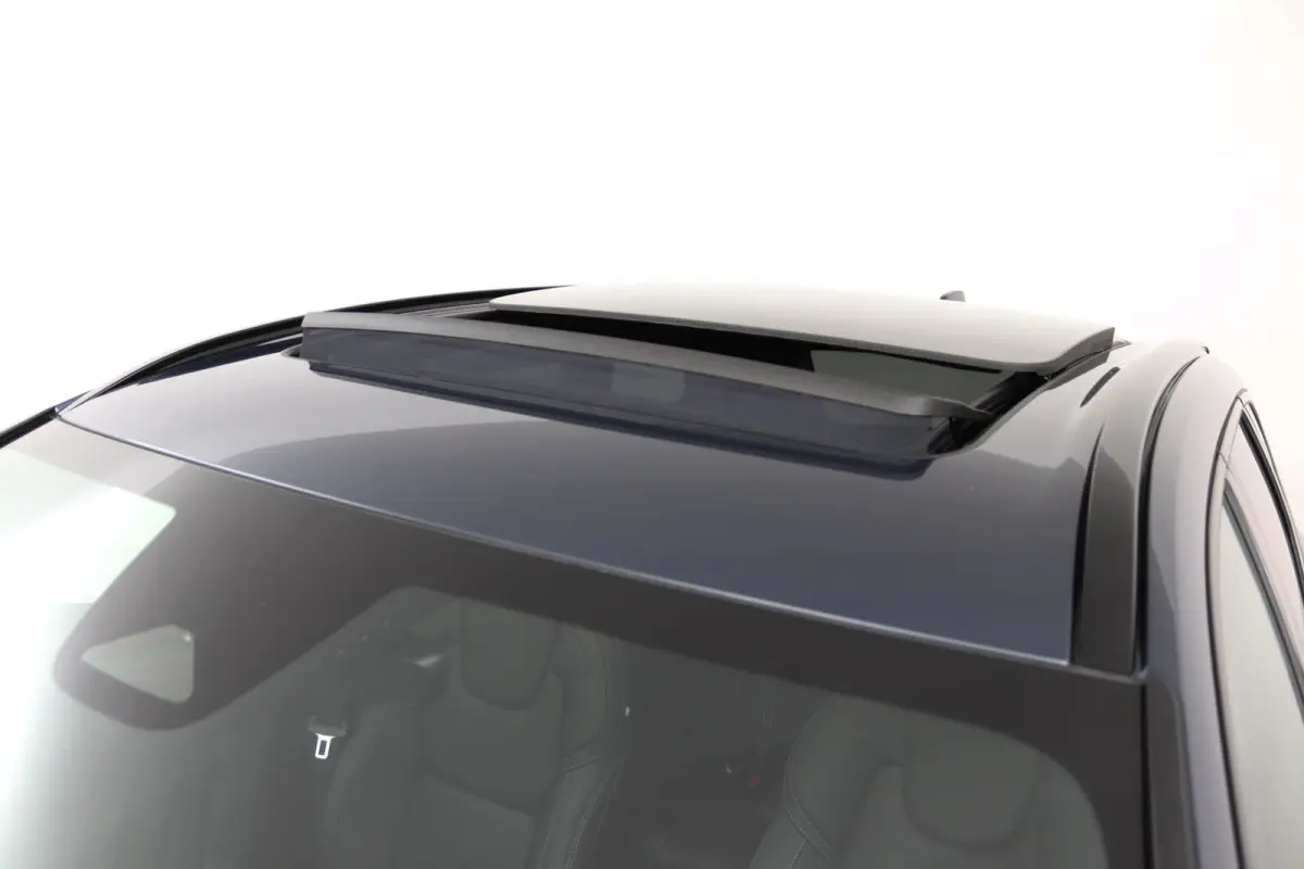 T8 AWD Ultra Black Edition Exec | Achterbank verwarmd | Achteruitrijcamera | Alarmsysteem