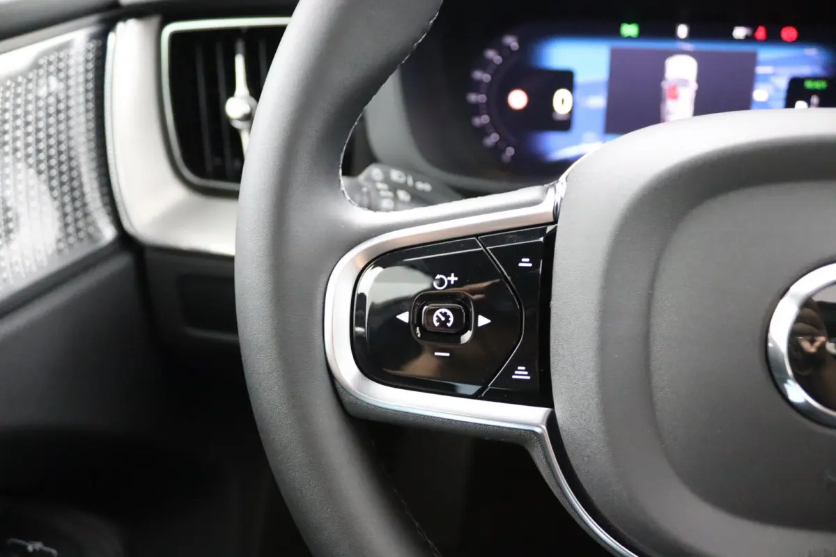 T8 AWD Ultra Black Edition Exec | Achterbank verwarmd | Achteruitrijcamera | Alarmsysteem