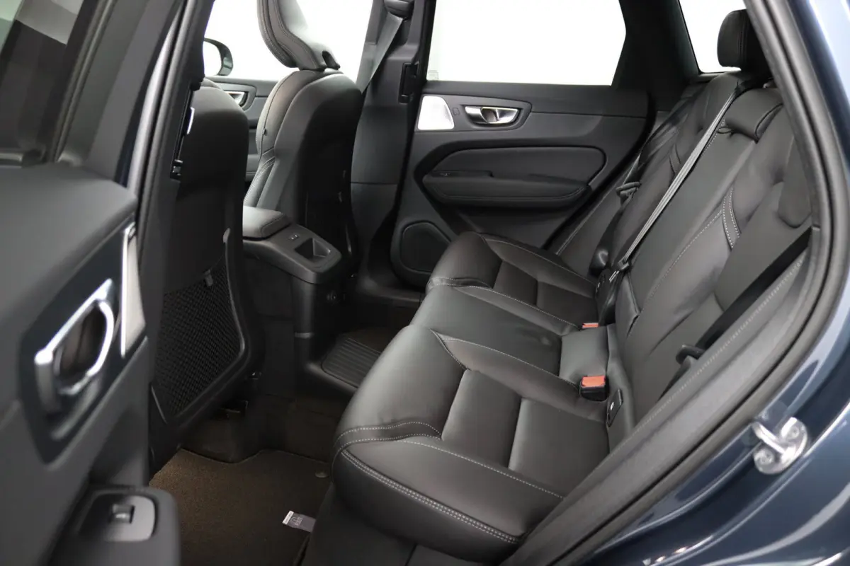 T8 AWD Ultra Black Edition Exec | Achterbank verwarmd | Achteruitrijcamera | Alarmsysteem