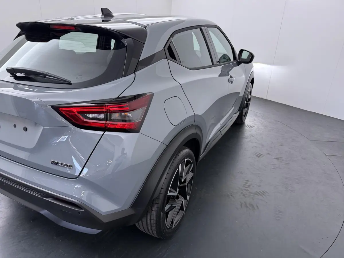 1.6 Hybrid N-Connecta | €3.000,- voorraadkorting! | Coldpack (Stoel & stuurverwarming)