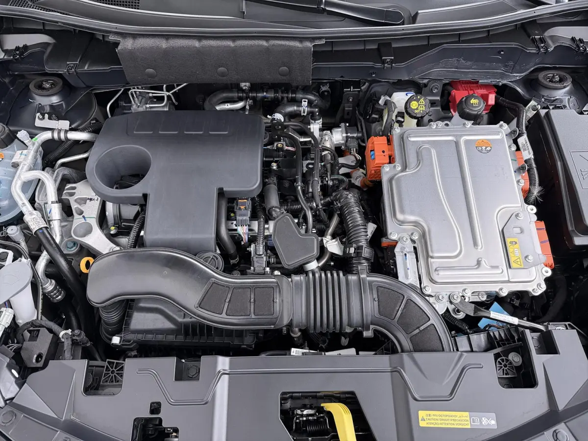 1.6 Hybrid N-Connecta | €3.000,- voorraadkorting! | Coldpack (Stoel & stuurverwarming)