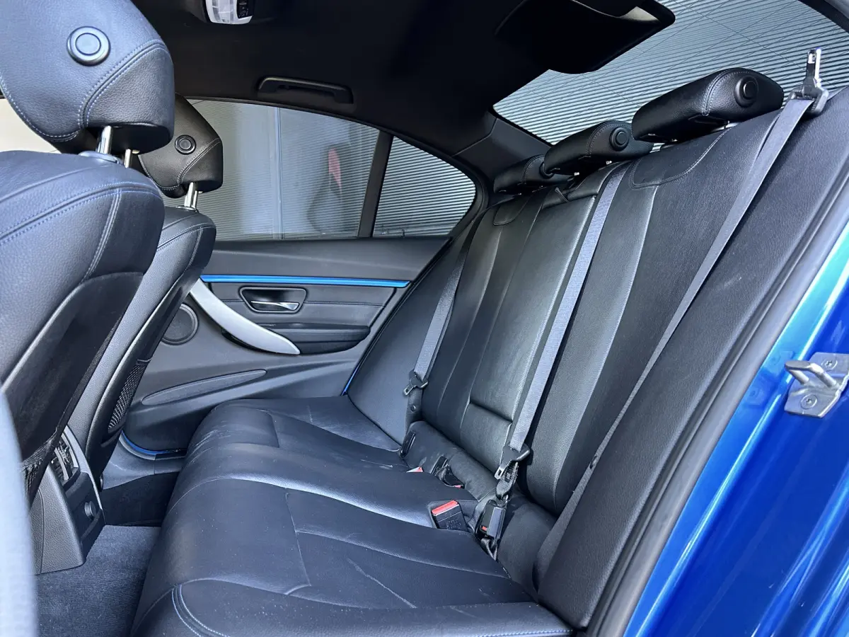 330e M-Sport PERFORMANCE | Panodak | HUD | HiFi | Camera | LED |
