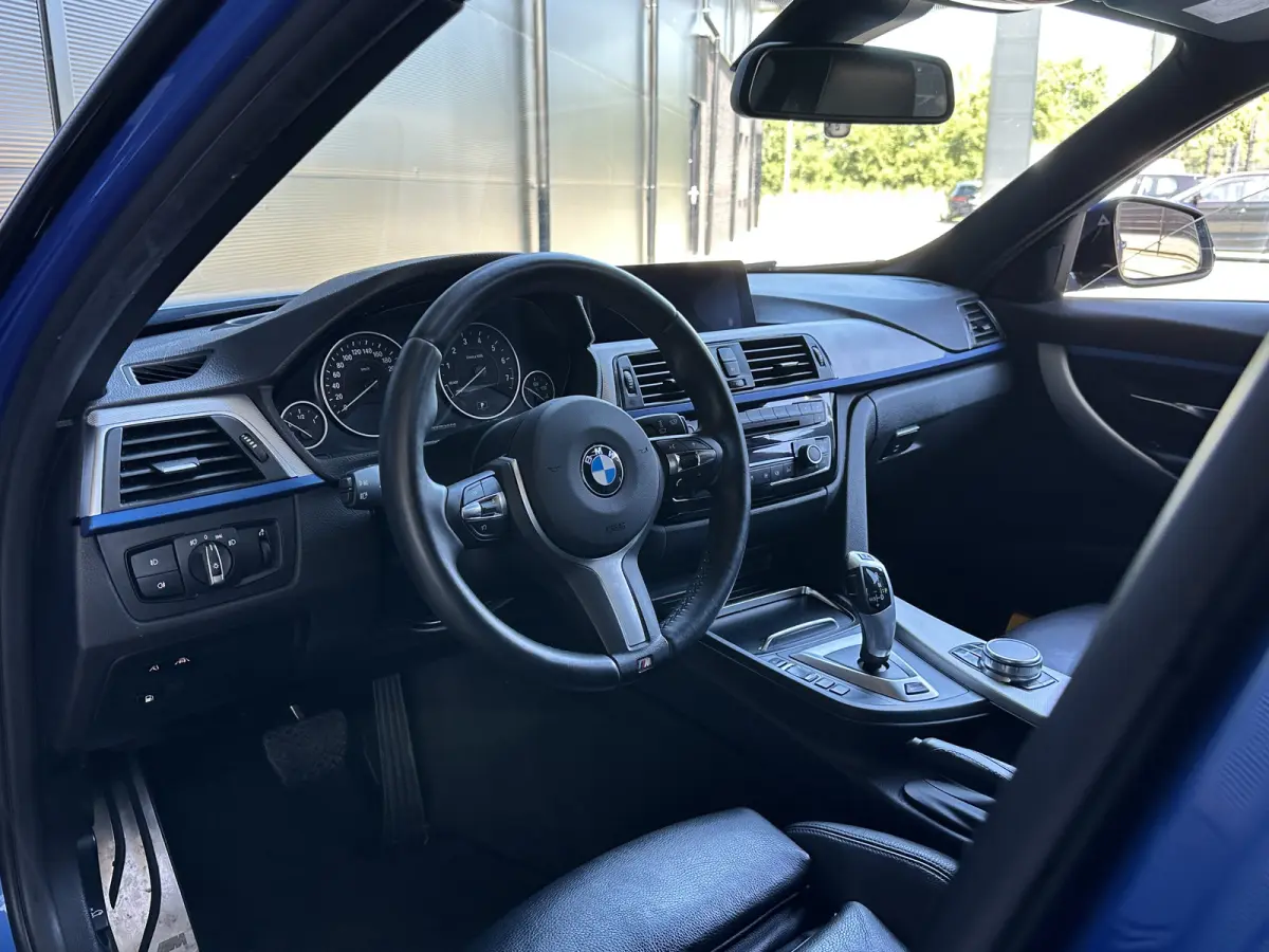 330e M-Sport PERFORMANCE | Panodak | HUD | HiFi | Camera | LED |