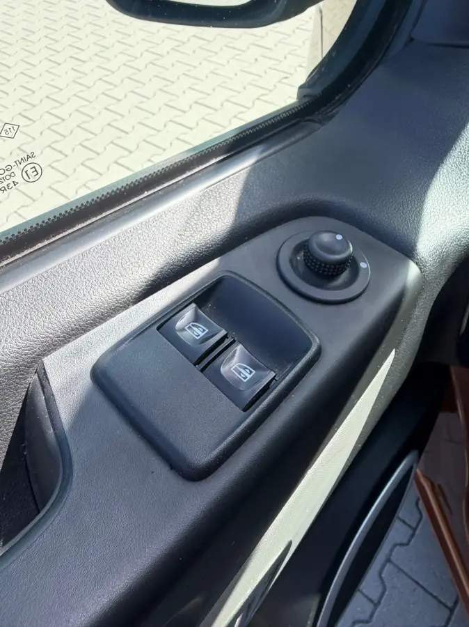 1.6 dCi T29 L2H1 DC Turbo2/ Dubbel cabine/ MARGE