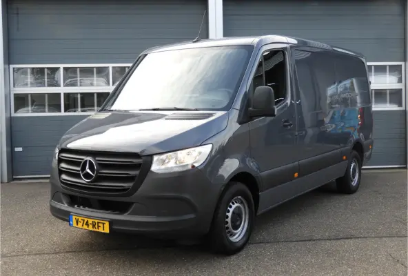 319 1.9 CDI L2H1 RWD AUT | 3.5t TREKGEWICHT | CAMERA | MBUX | CARPLAY