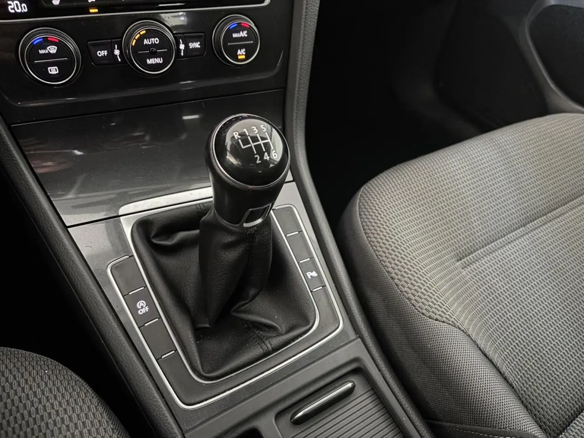 1.0 TSI Comfortline,Stoelverw,Navi,All-seasen