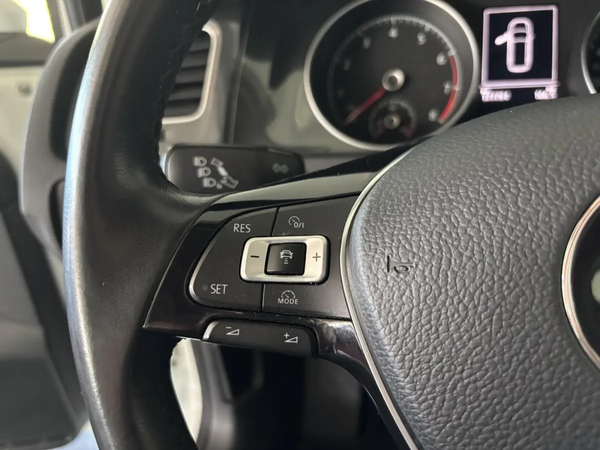 1.0 TSI Comfortline,Stoelverw,Navi,All-seasen