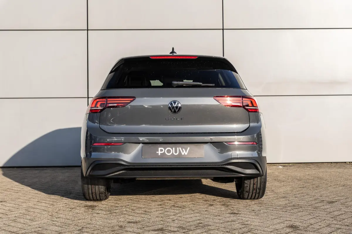 1.5 TSI 115pk Life Edition | 18" Velgen | Trekhaak Wegklapbaar