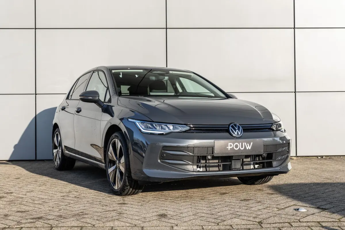 1.5 TSI 115pk Life Edition | 18" Velgen | Trekhaak Wegklapbaar