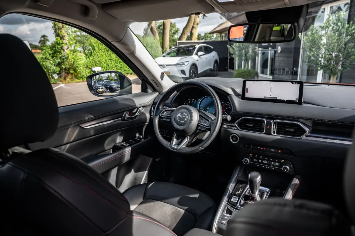 2.5 4WD SkyActiv-G 194 Signature Automaat I Bose I 360 Camera I Leder Alcantara I Head Up I Adaptive Cruise