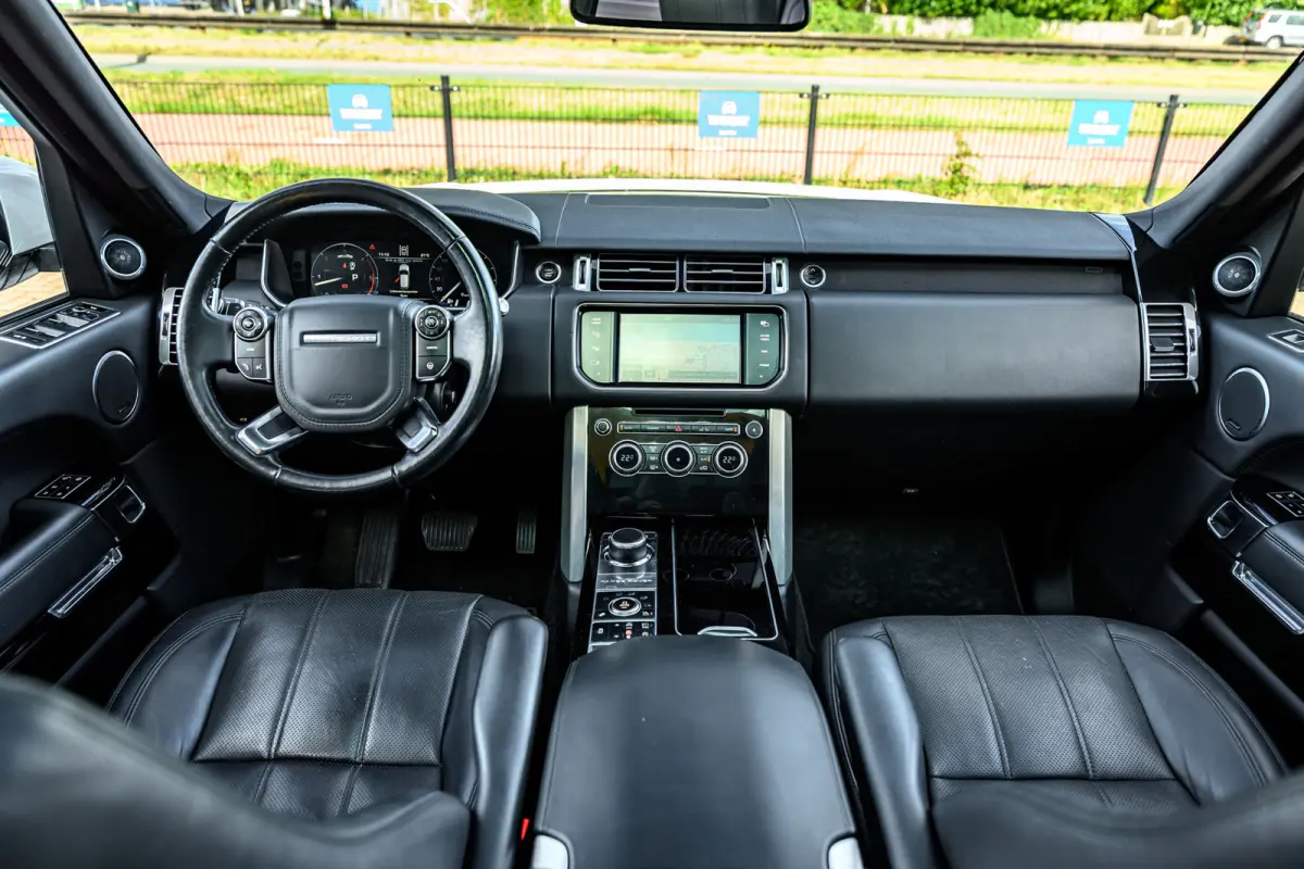 3.0 TDV6 Autobiography