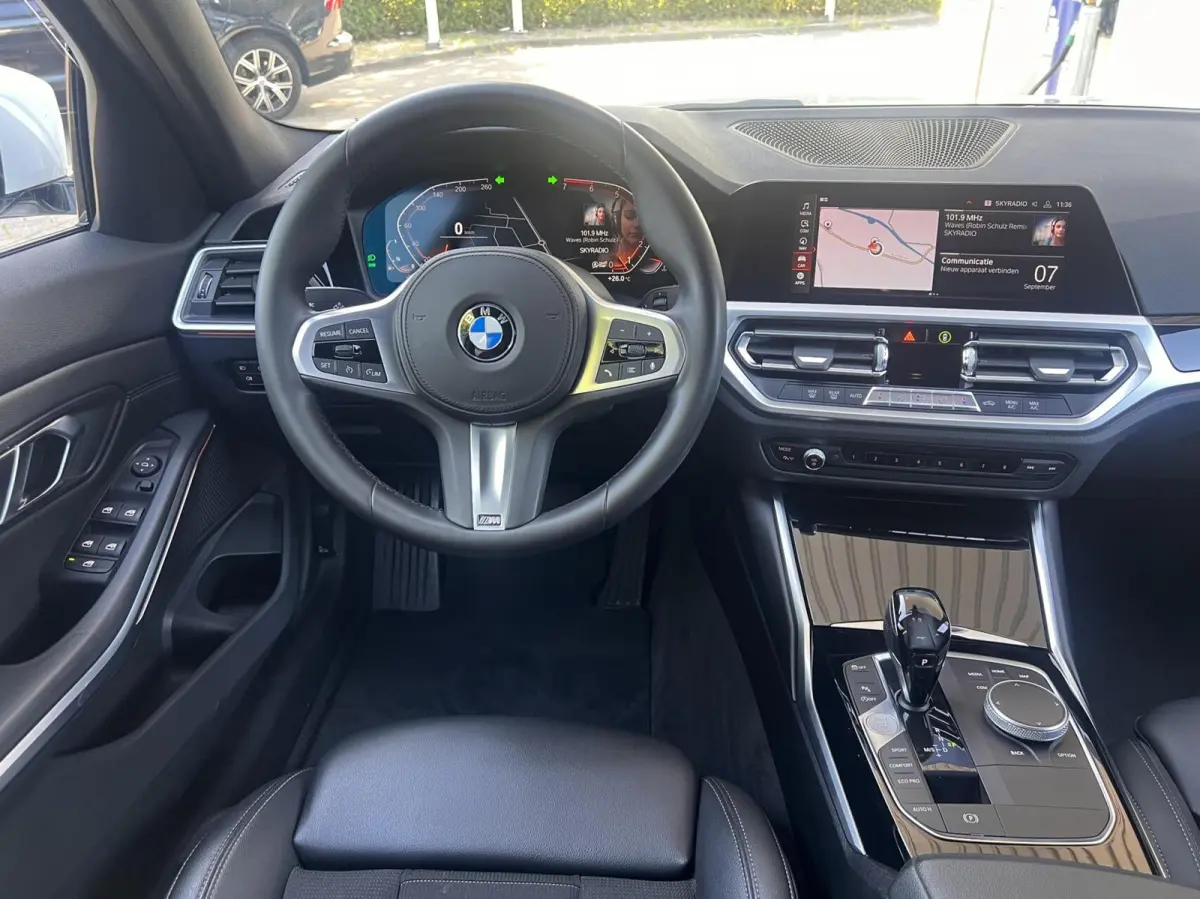 320i Executive Edition Sportline Trekhaak NL NAP