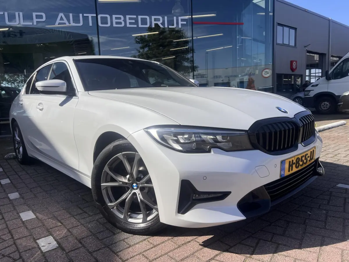 320i Executive Edition Sportline Trekhaak NL NAP