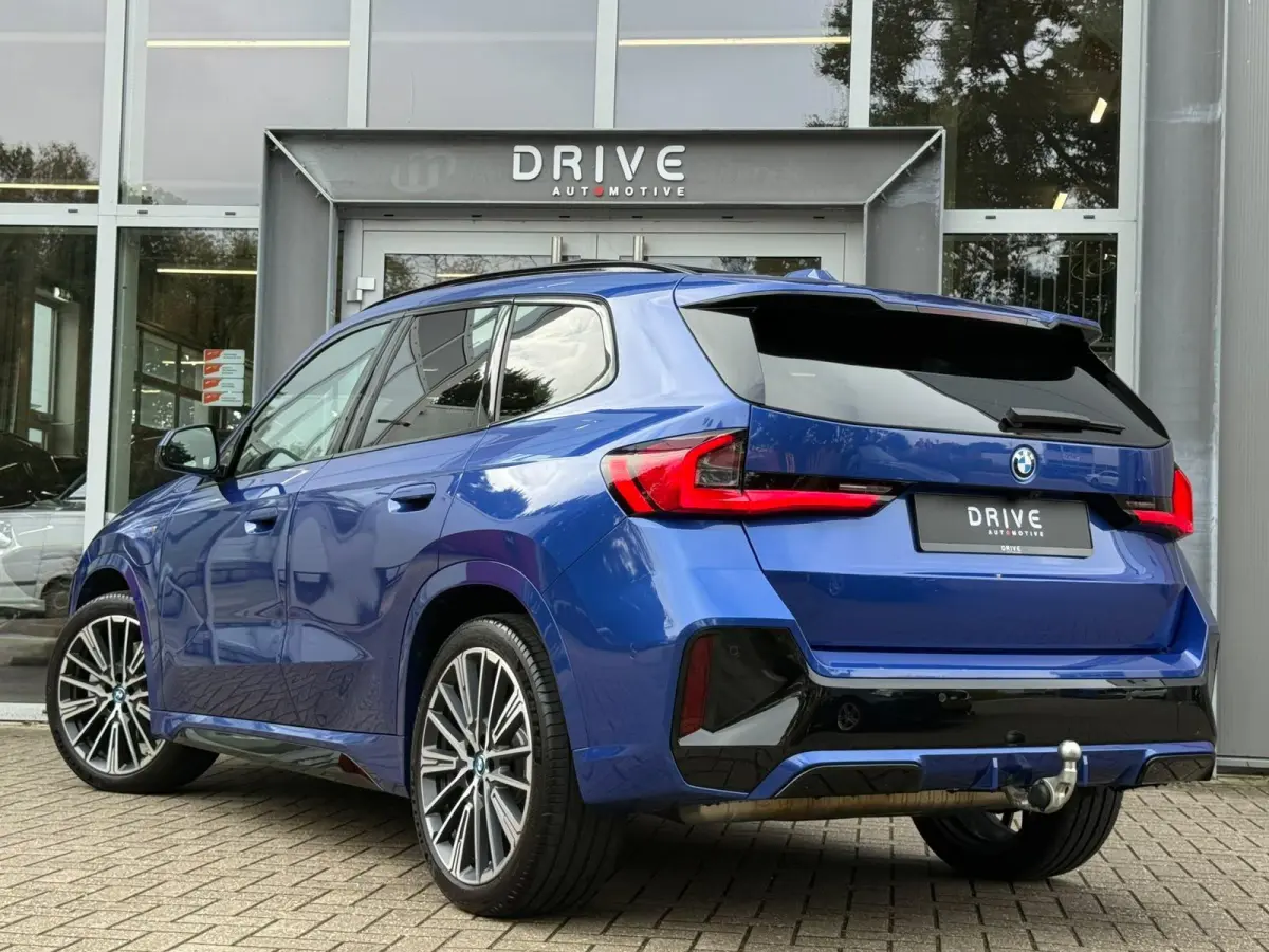 xDrive30e 326PK M-Sport |Full Option|Pano|H/K|DrivingAssProf|Innovation|20"|Trekhaak