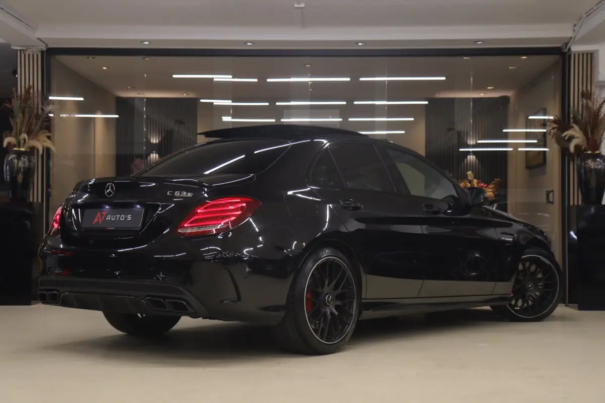 AMG 63 S 510PK PANO/HUD/MEMORY/BURM/360C/SFEER/LEER/KEYLESBOMVOL