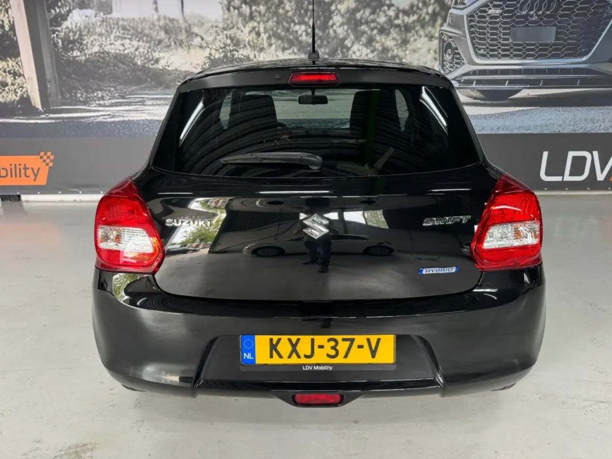 Comfort 1.2 Smart Hybrid 90 PK / Rijklaar / Camera / Apple carplay / Groot Display / Onderhoudsboekjes en historie aanwezig.