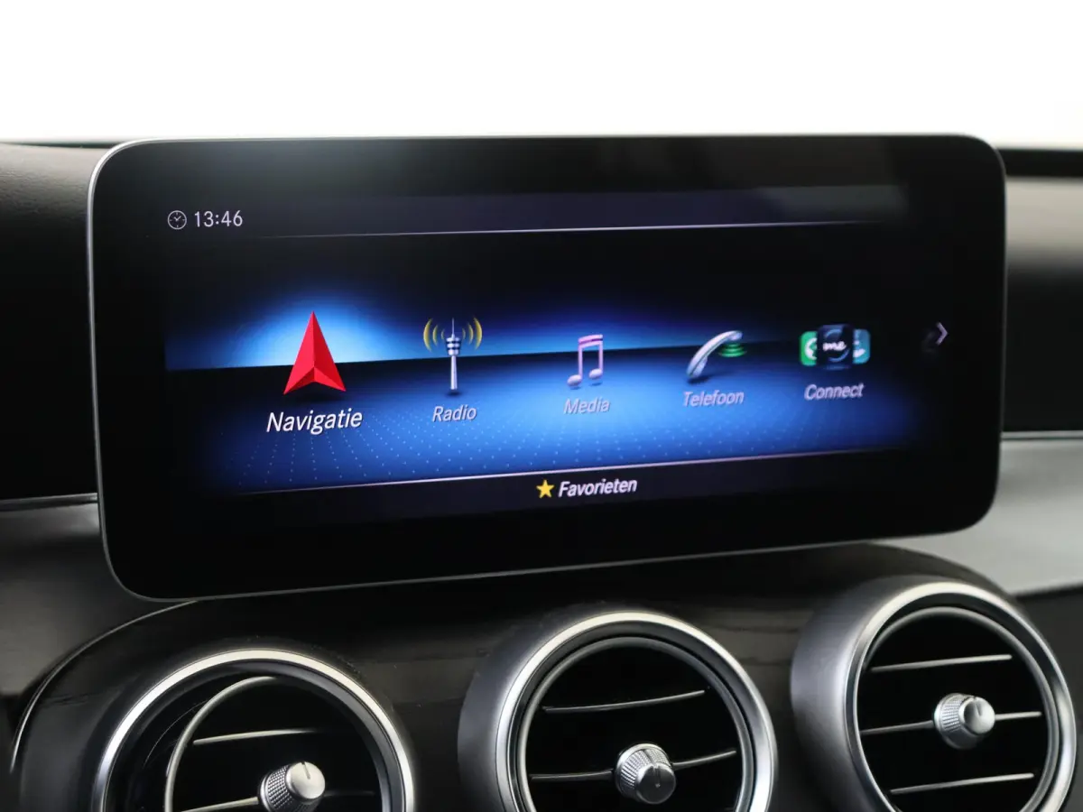 180 Advantage Pack / Facelift / Digitale cockpit / Automaat /Carplay /Dodehoek /Achteruitrijcamera